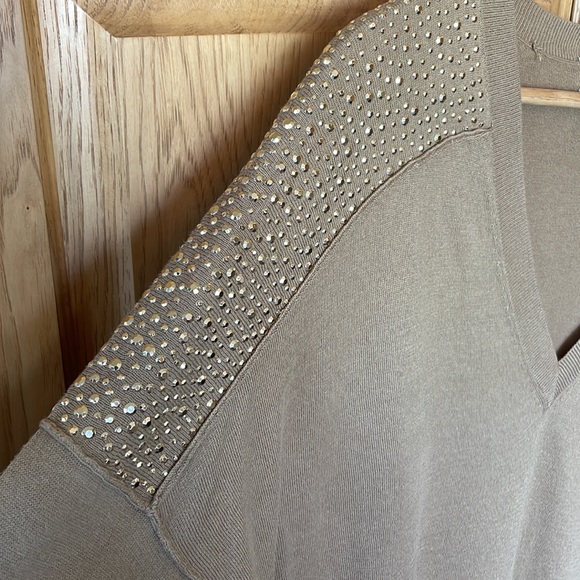 Michael Michael Kors V-Neck Sweater - Picture 3 of 6